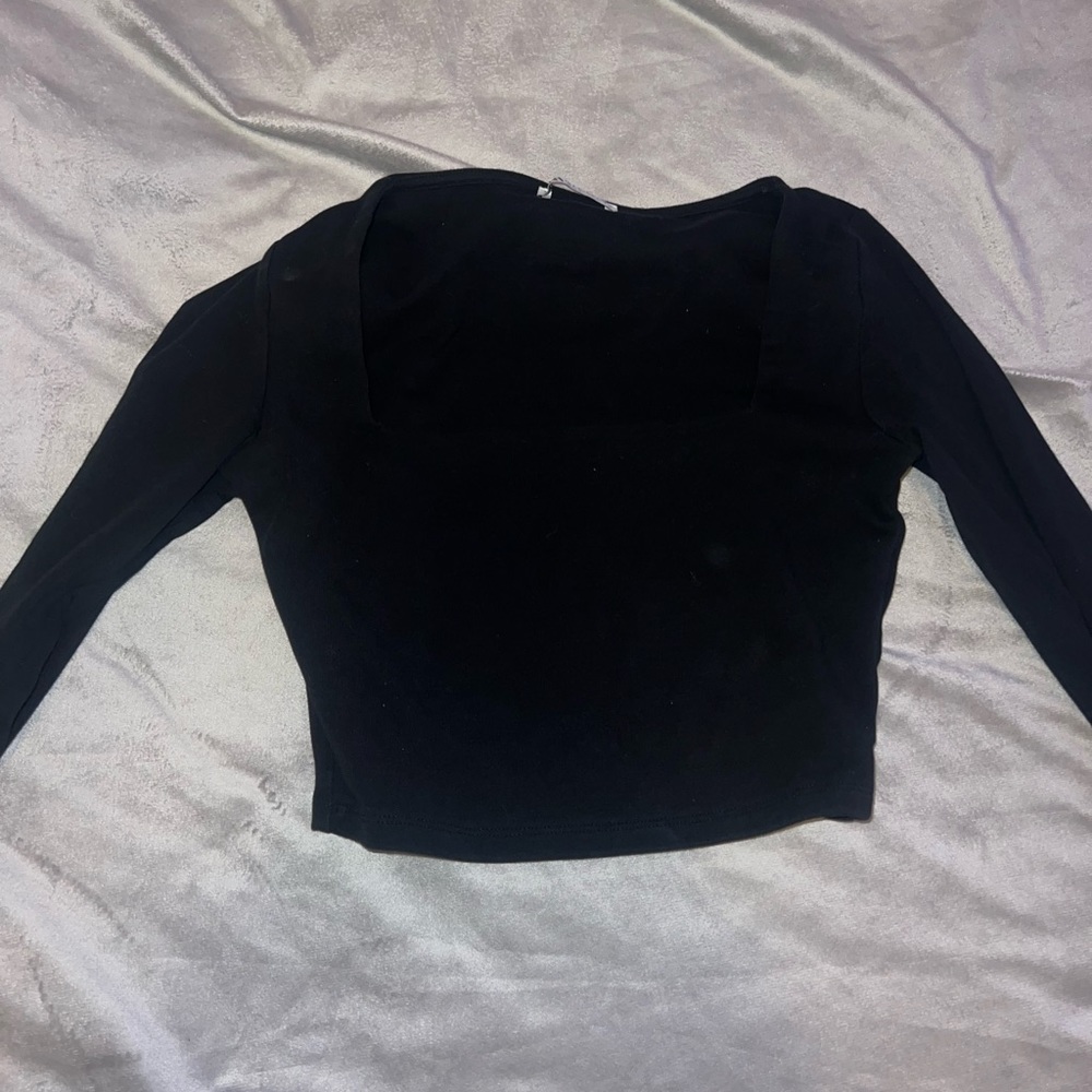 Black crop top